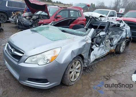 2012 Subaru Legacy 2.5I Premium z USA, uszkodzony, nr VIN 4S3BMBG60C3031979